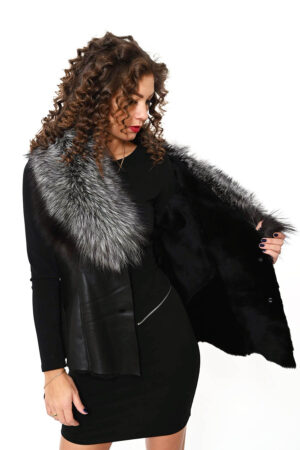 PRÁVÁ KŮŽE/KOŽENÁ VESTA, STŘÍBRNÁ LIŠKA