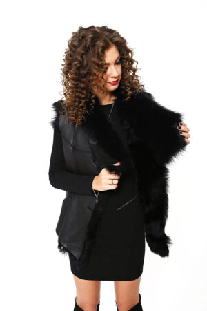 PRÁVÁ KŮŽE/KOŽENÁ VESTA, STŘÍBRNÁ LIŠKA